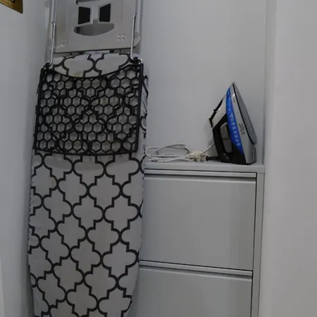 Kristi 02 דירה *